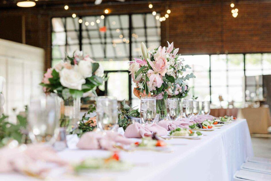 Katie And Jacob Cam North Photography Table With Flowers